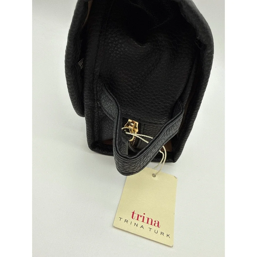 Trina Turk Hanging Toiletry Bag Black Pebbled Faux Leather Travel Organizer New